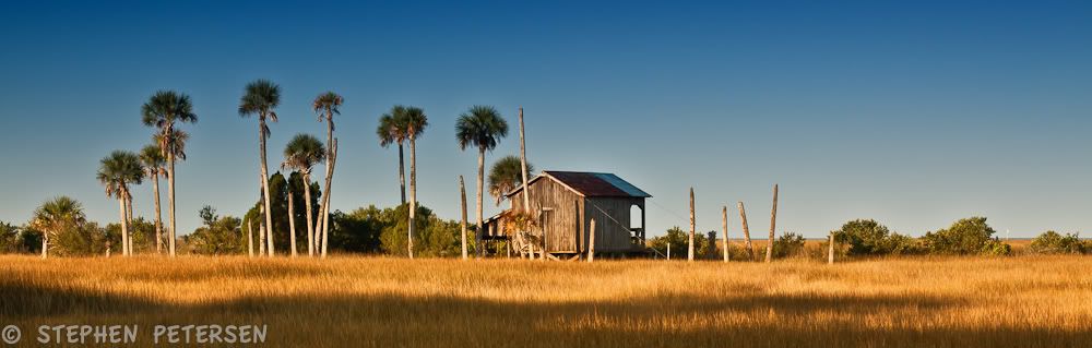IMAGE: http://i519.photobucket.com/albums/u353/hellsbay9/Landscapes/AripekaPano-FishingShack-1.jpg