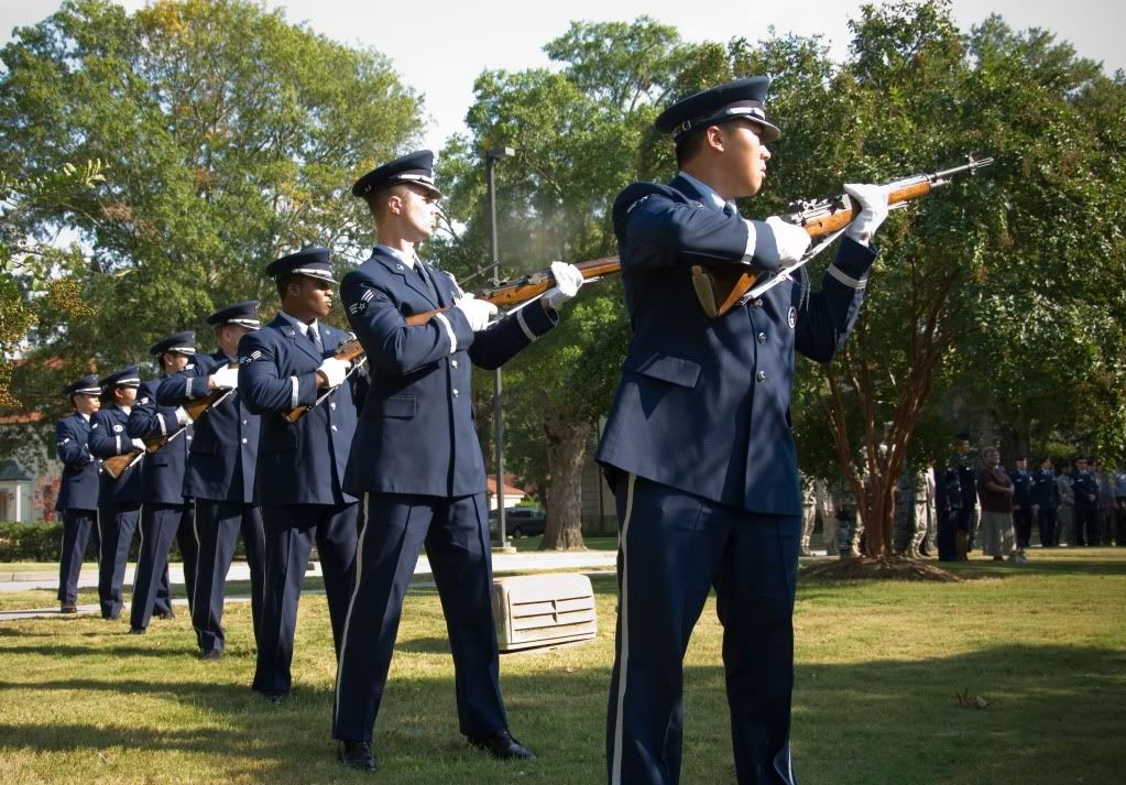 21 Gun Salute Maxwell-Gunter Honor Guard - M14 Forum