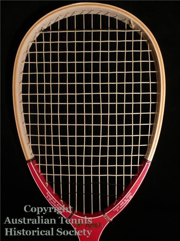 Soft tennis racquet