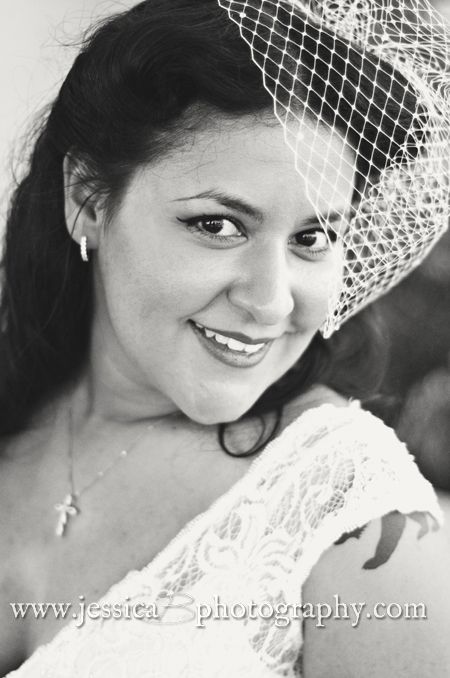 black and white bridal head shot